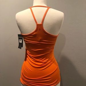 Black Diamond six shooter tank